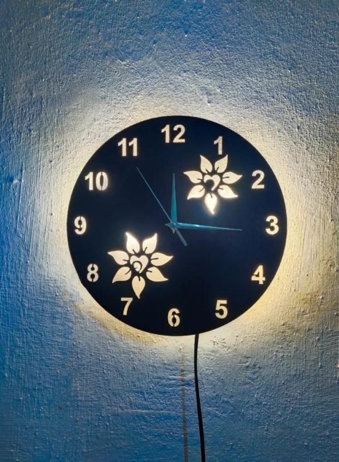 Flower Wooden Clock With Premium Light